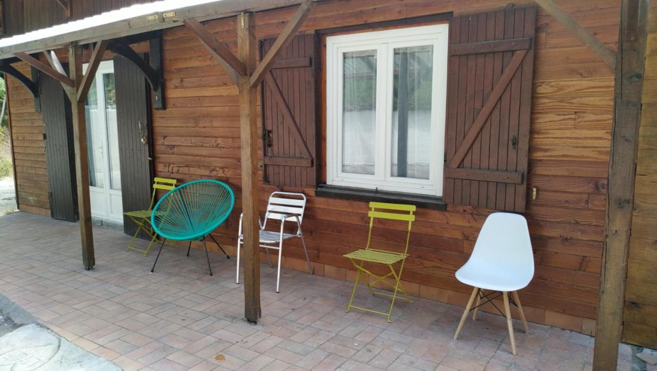 CAP NATURE Le Chalet IDEAL PROS et RELAXATION Boulazac Isle Manoire Extérieur photo